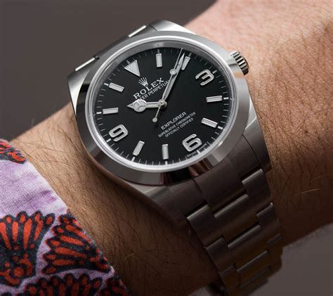 rolex explorer 214270 39mm review